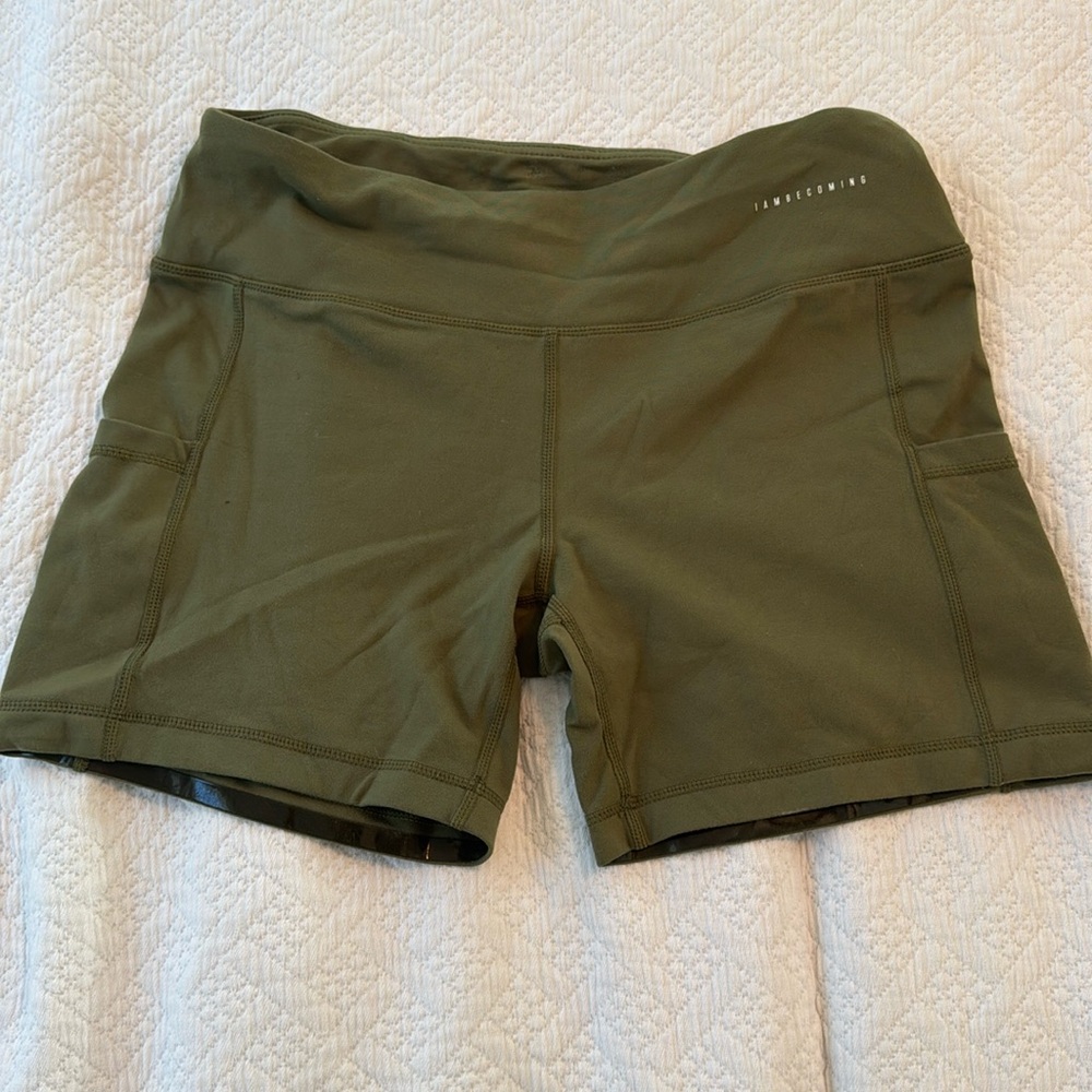 Grippy ended Biking Shorts with Pockets- 10/L